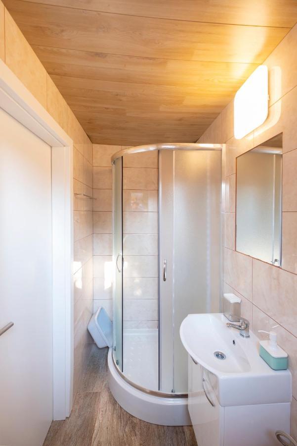 New Studio With Aircon & Free Parking Любляна Екстер'єр фото